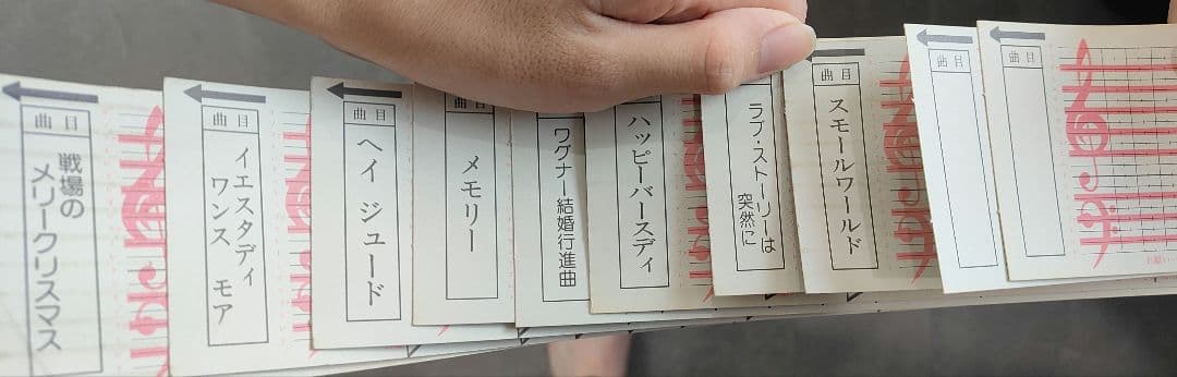 緑色の装飾オルゴール