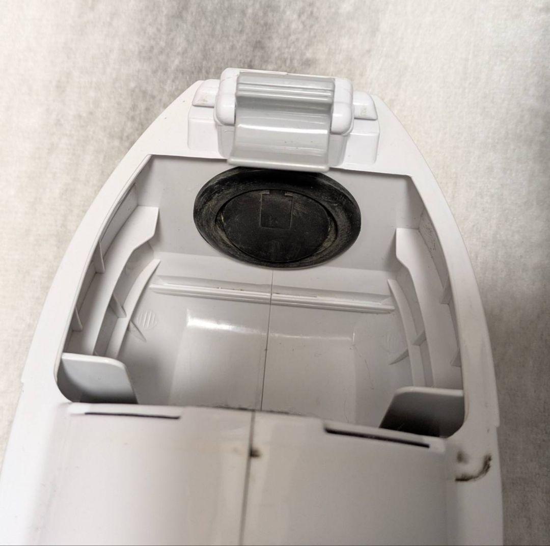 HITACHI ハンディクリーナー こまめちゃん