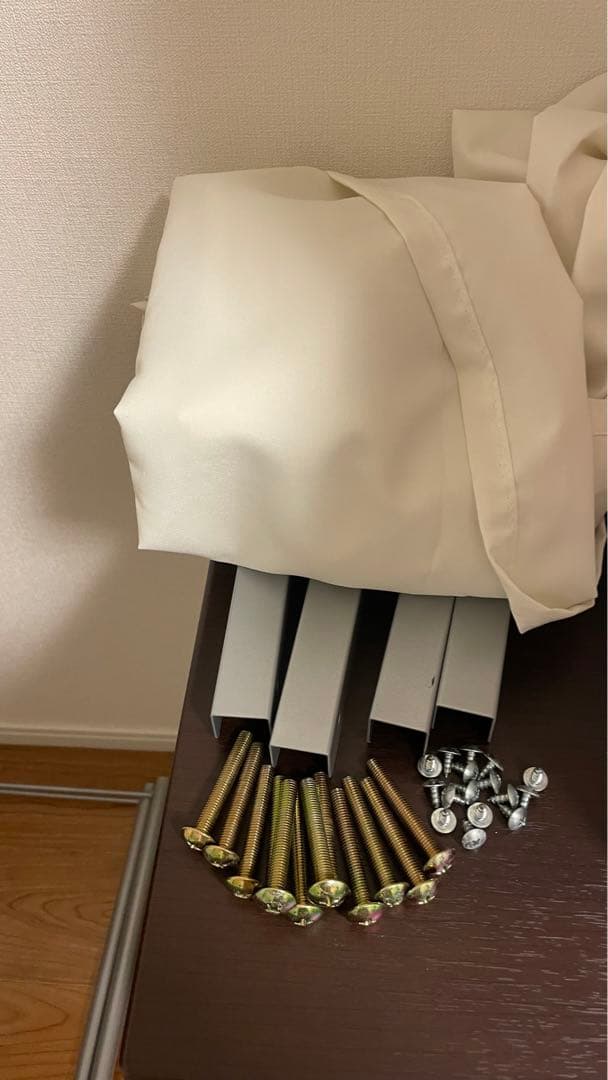 【定価の約4割】ニトリ　伸縮クローゼットハンガーラック(幅85cm ブラウン)