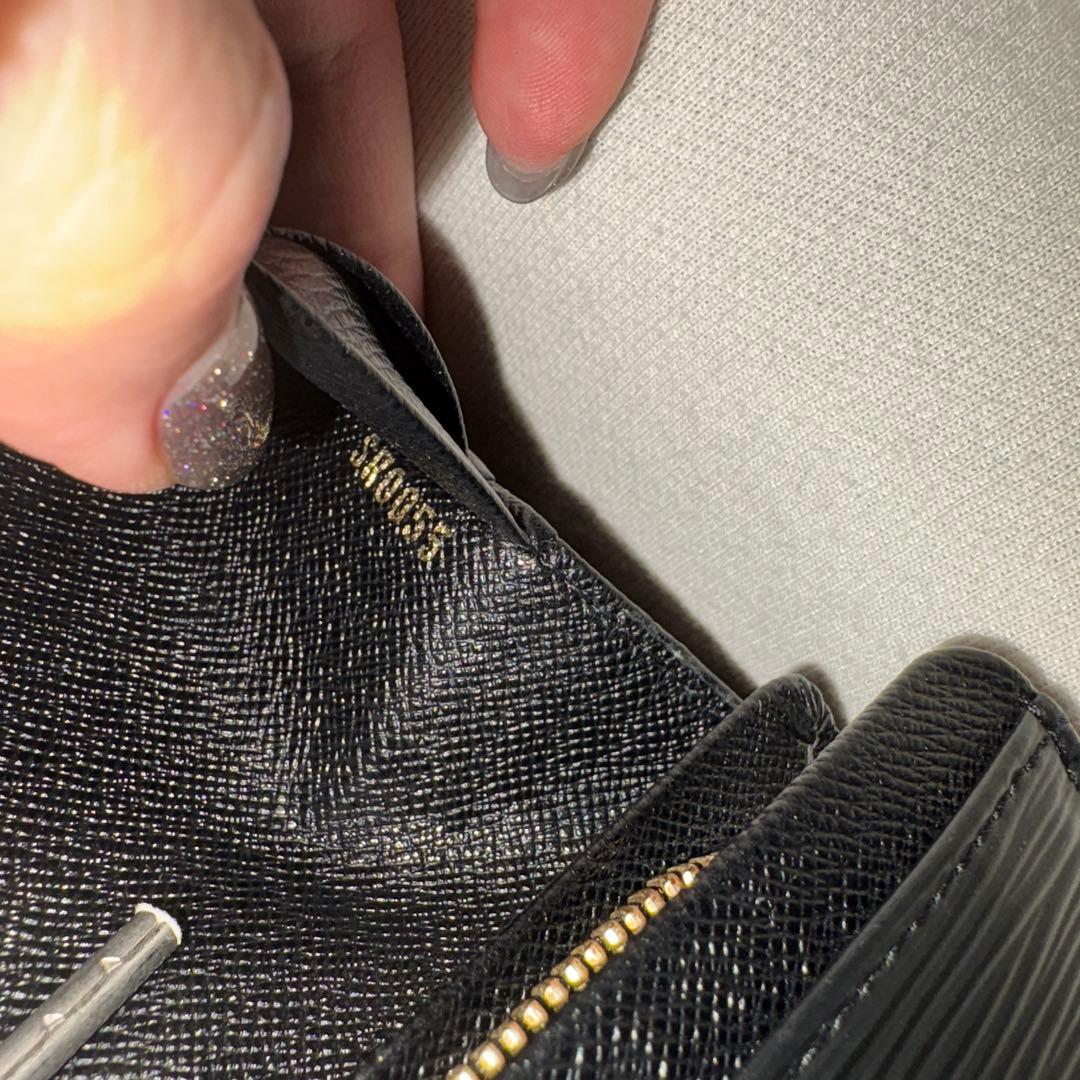 専用Louis Vuitton 財布 エピ ポルトフォイユ トレゾール ノワール