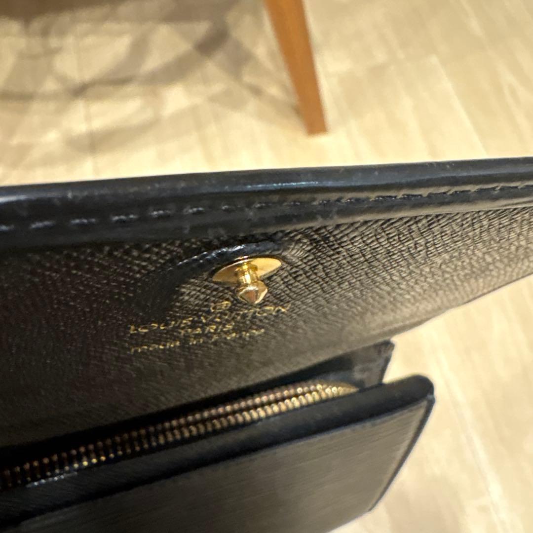 専用Louis Vuitton 財布 エピ ポルトフォイユ トレゾール ノワール