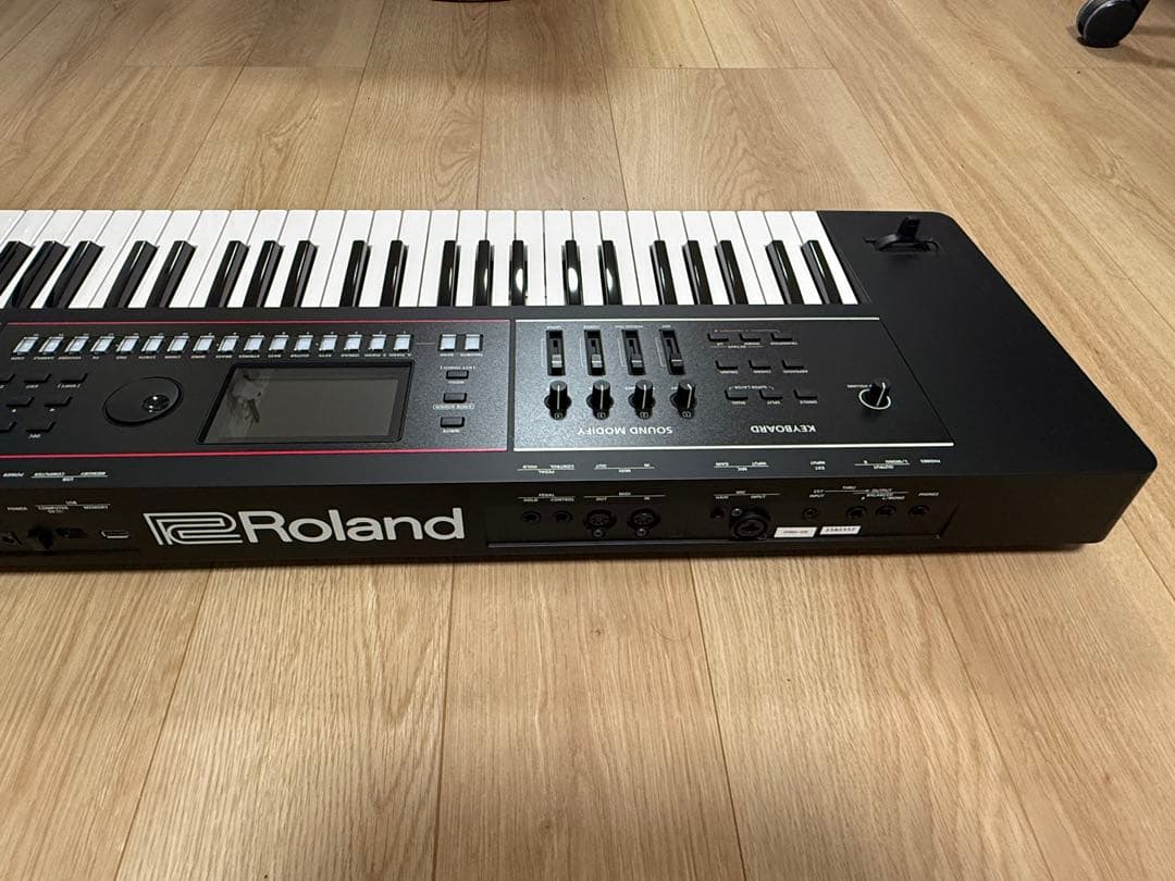 ROLAND JUNO-D6《最新》 61鍵盤 シンセサイザー
