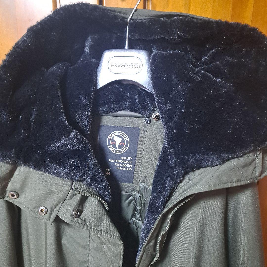 美品 ケープホーン　 CAPE HORN REMOTA　　カーキ 44中綿コート