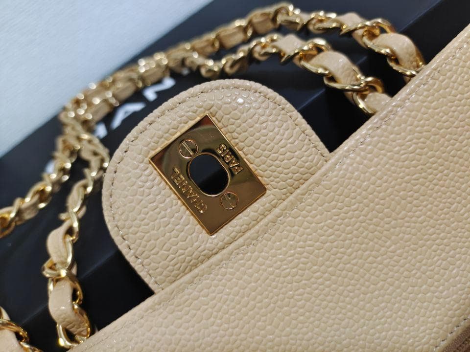 ベージュ バッグ ショルダーバッグ