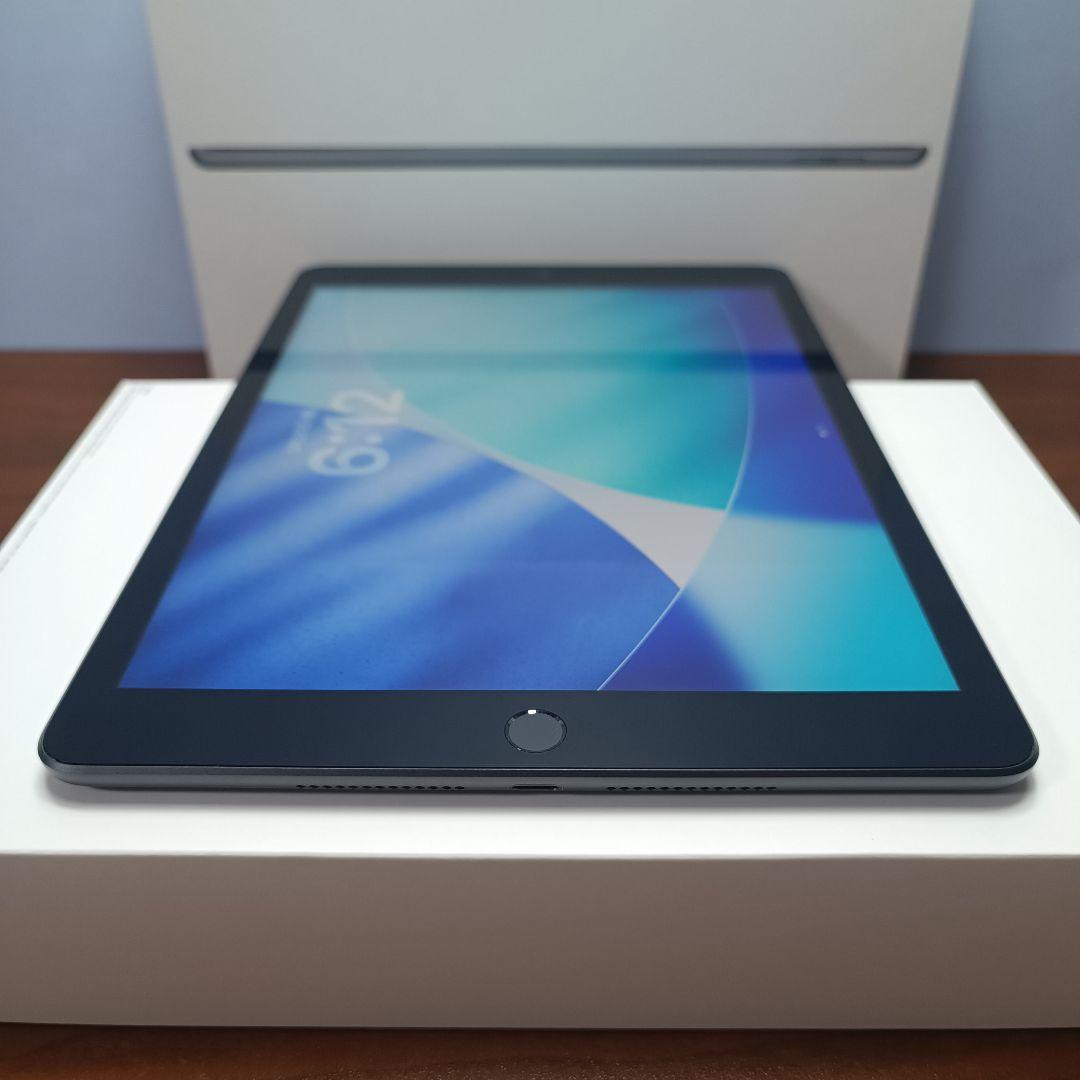 もりiPad 10.2 第9世代 WiFi 256GBキーボードカバー