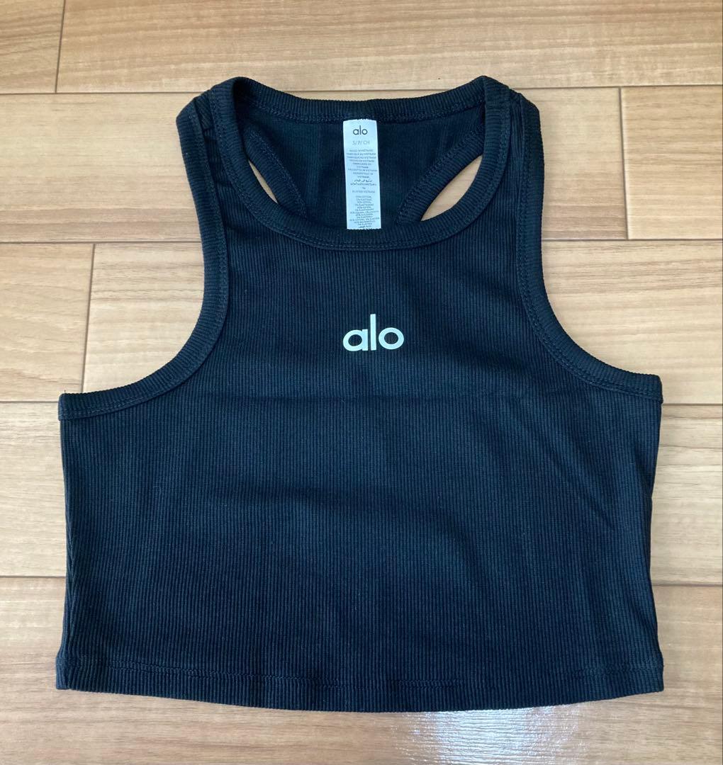最終値下げ！alo yoga クロップドタンクトップ　ブラックS試着1回のみ