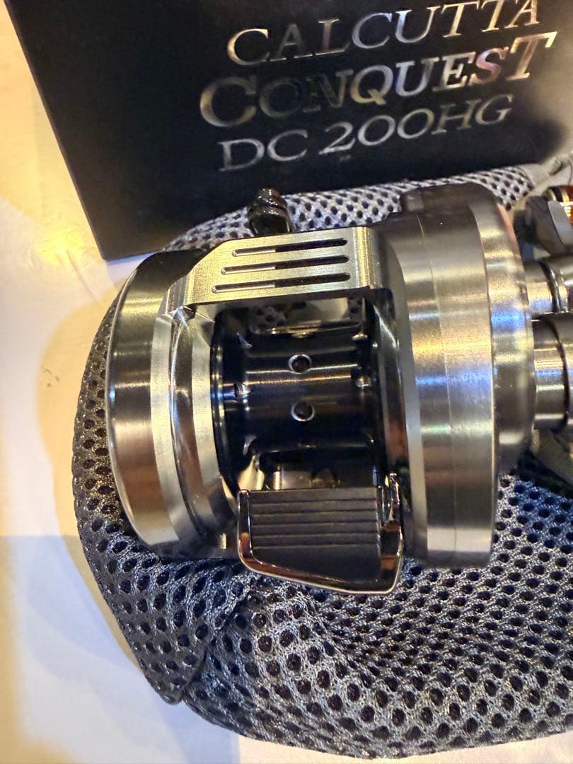 20カルカッタコンクエスト200DC HG 未使用　バック携帯はありですが未使用