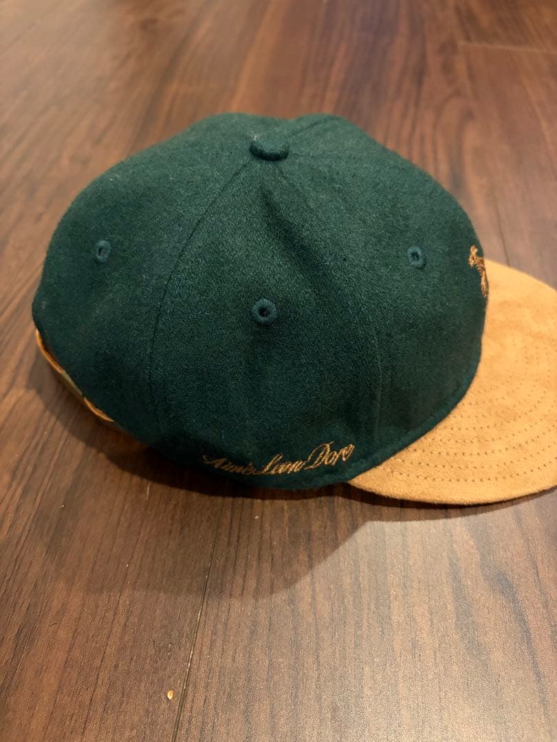 ダークグリーン キャップ エメレオンドレス　ニューエラ