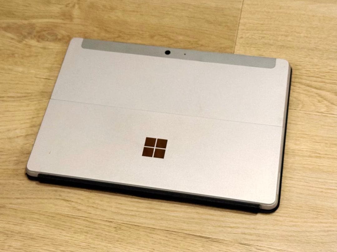 Surface Go 2 純正キーボード付き
