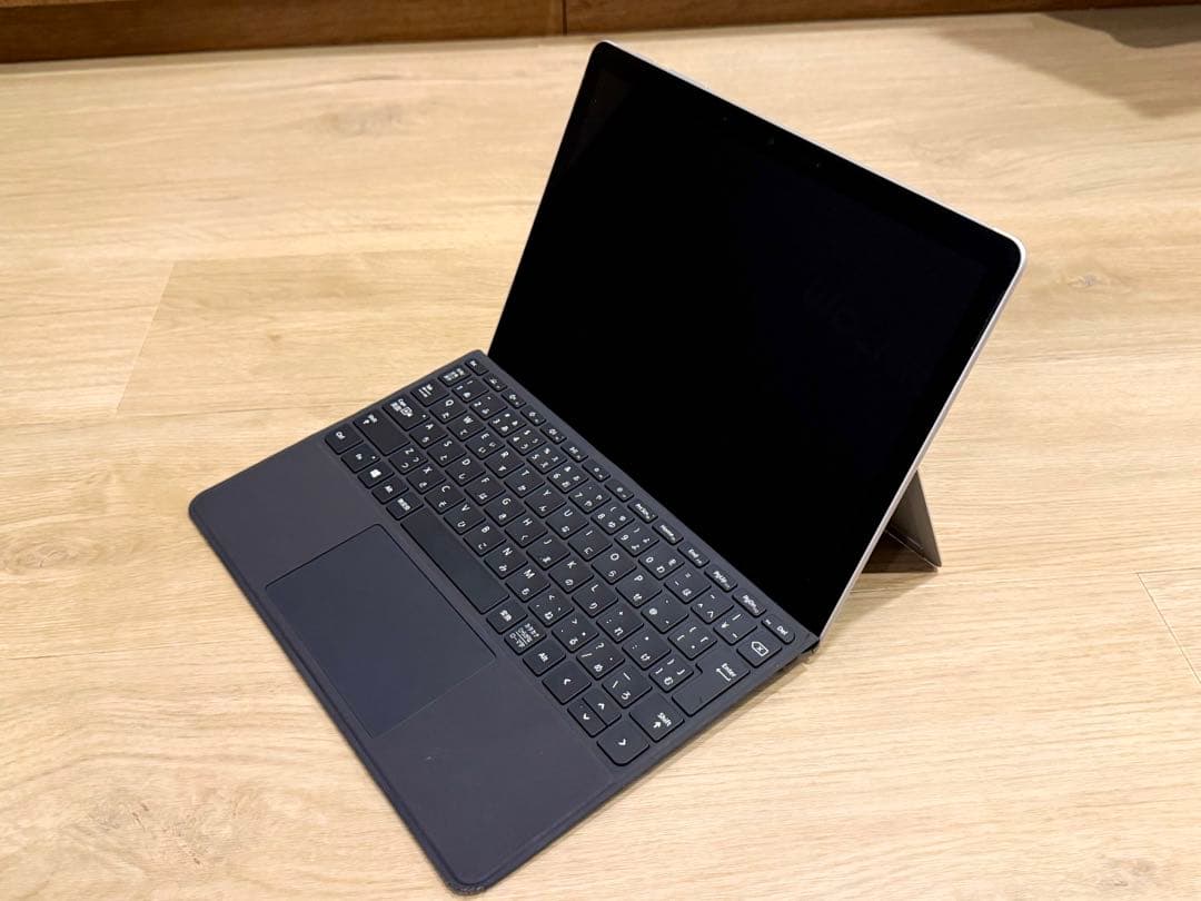 Surface Go 2 純正キーボード付き
