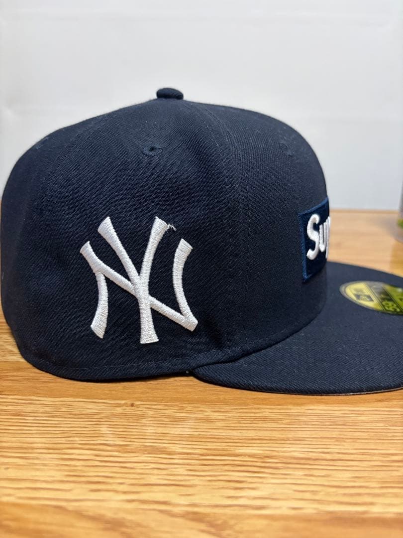 Supreme MLB ニューヨーク・ヤンキース キャップ ネイビー58.7cm