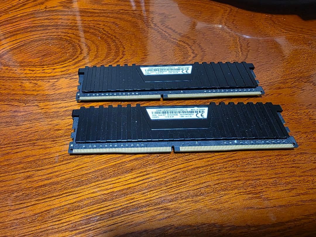Vengeance LPX DDR4 メモリ 2x8GB