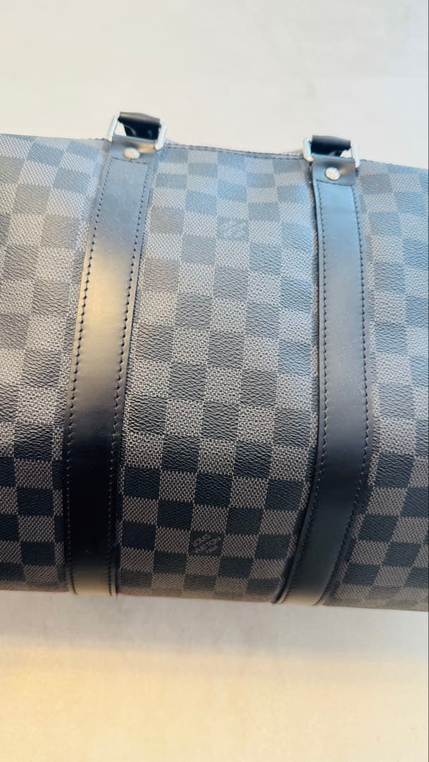 Louis Vuitton ダミエ・グラフィット キーポルバンドリエール50
