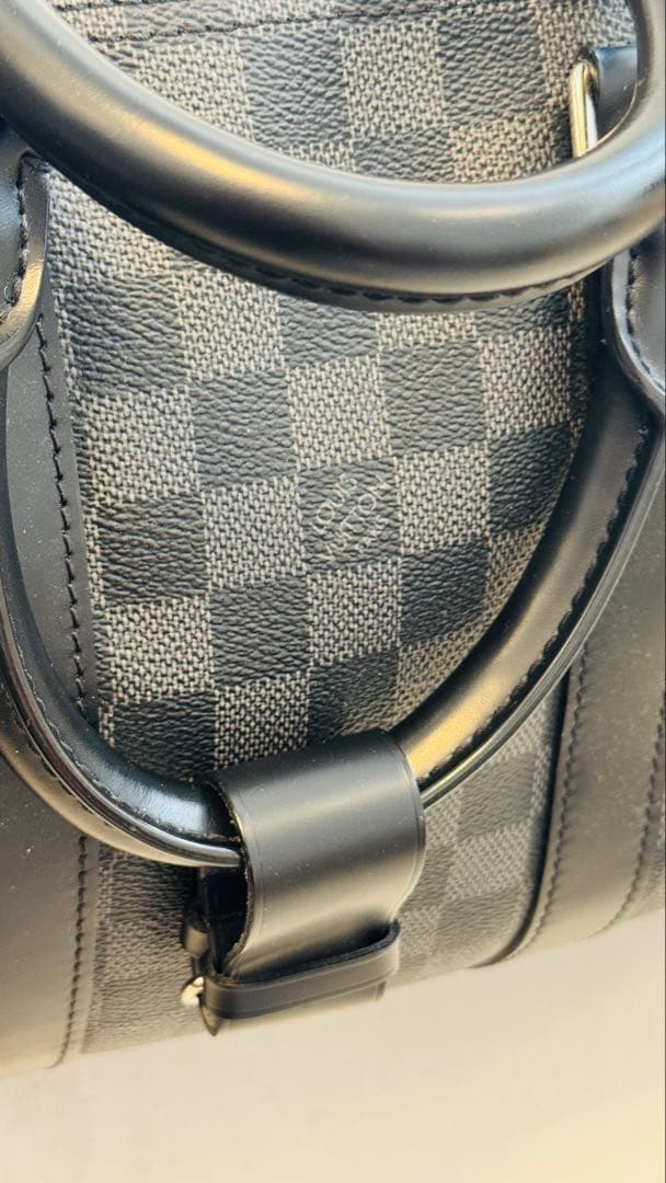 Louis Vuitton ダミエ・グラフィット キーポルバンドリエール50