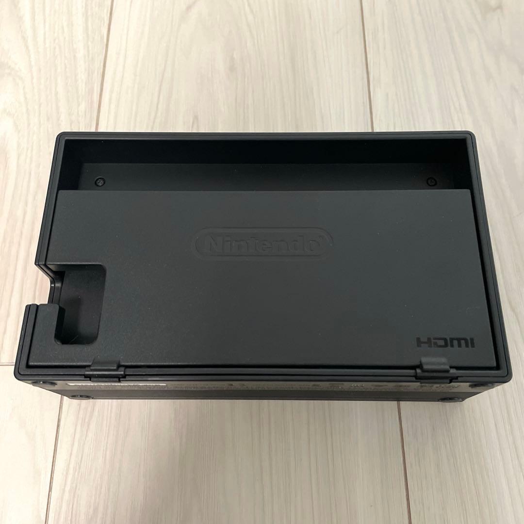 Nintendo Switch本体 ＋ 本体カバーハードケース（おまけ付き）