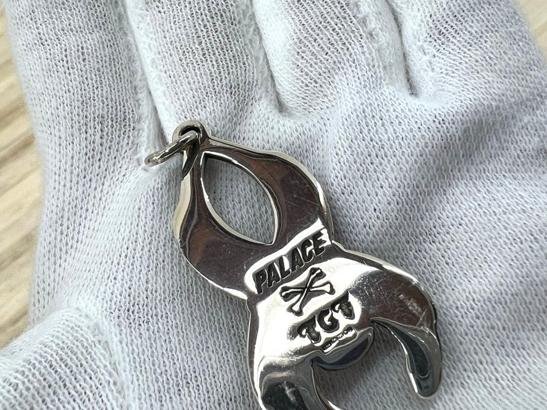 PALACE×TGF 24AW SPIDER PENDANT SILVER