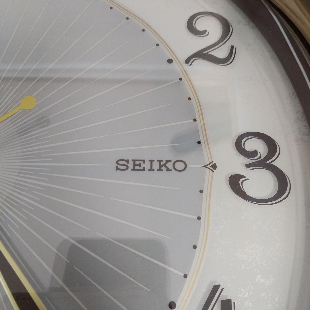 SEIKO ソーラー電波掛時計 ブラウン