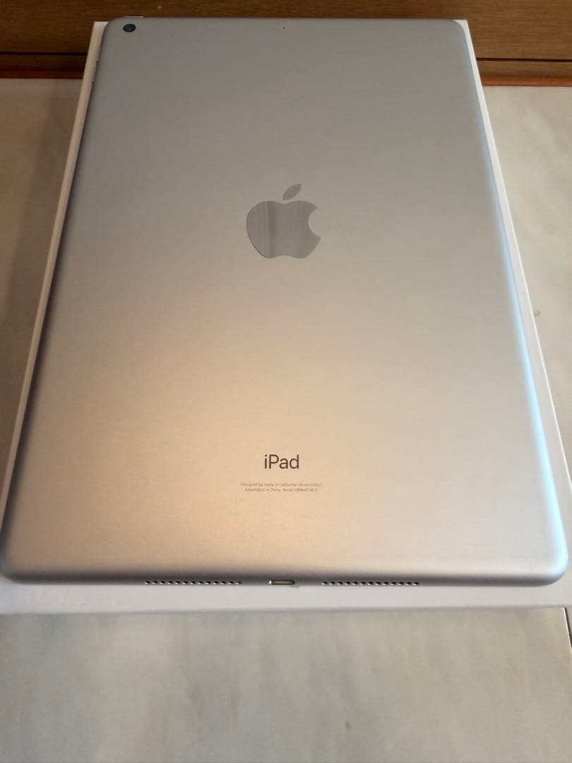 【純正】Apple iPad 本体 + Apple Pencil + 充電器