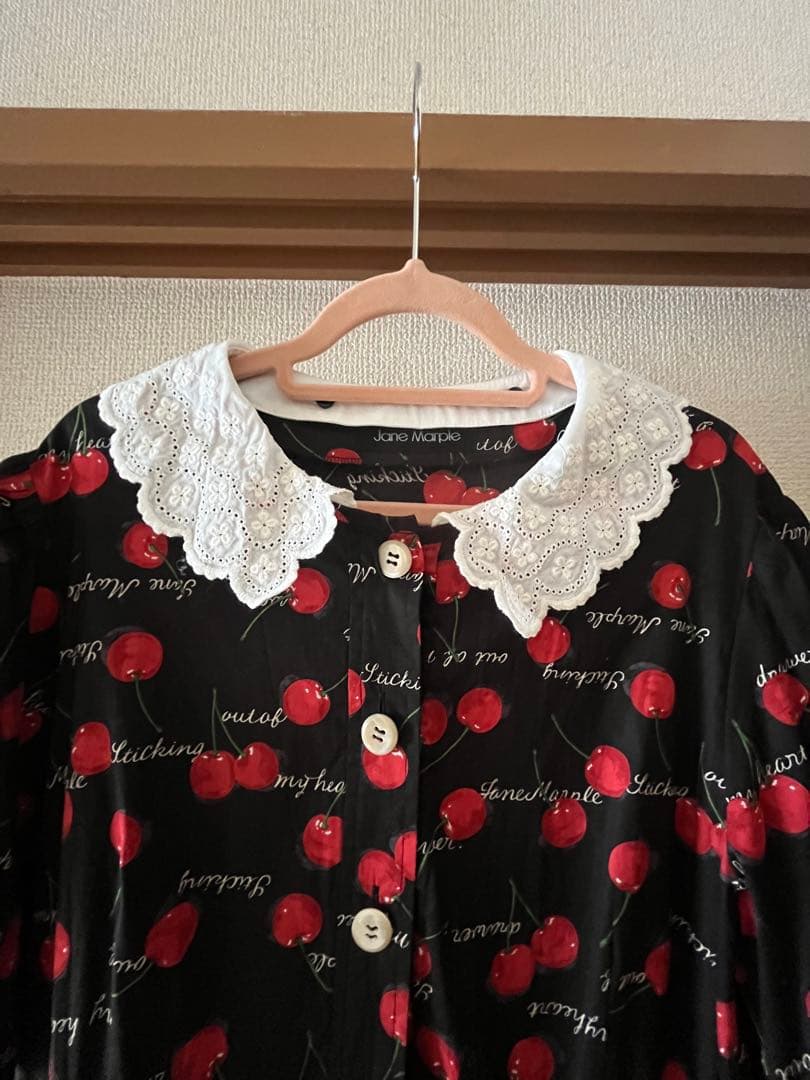 janemarple チェリー柄ワンピース