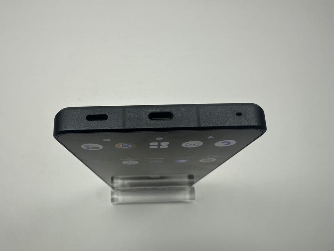 外観美品 Aquos R8 pro docomo 256gb ブラック