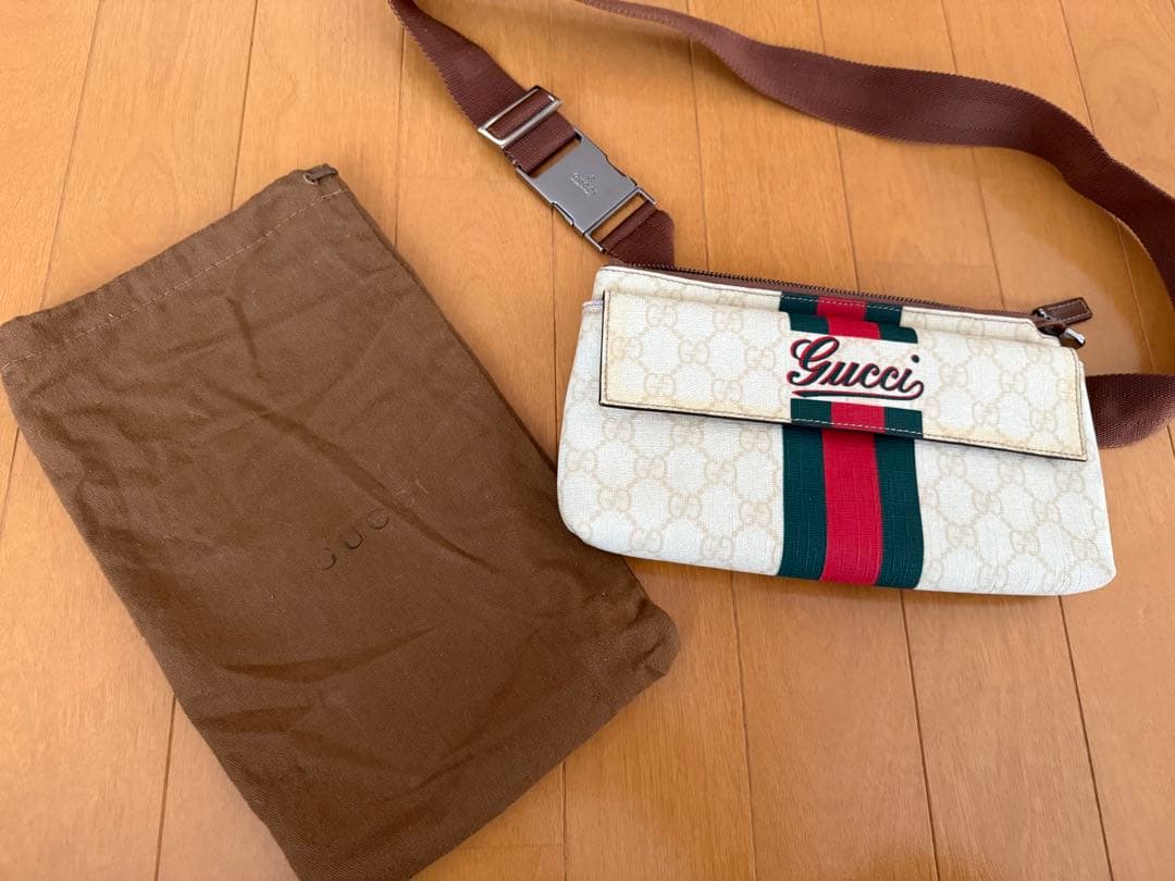 GUCCI GGプラス シェリーライン ウエストポーチ ボディバッグ