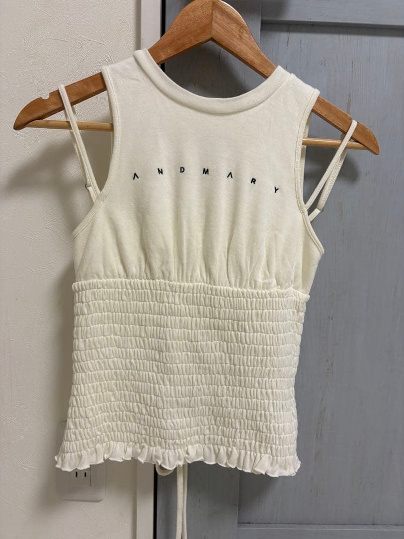 andmary アンドマリー Ami shirring logo tops