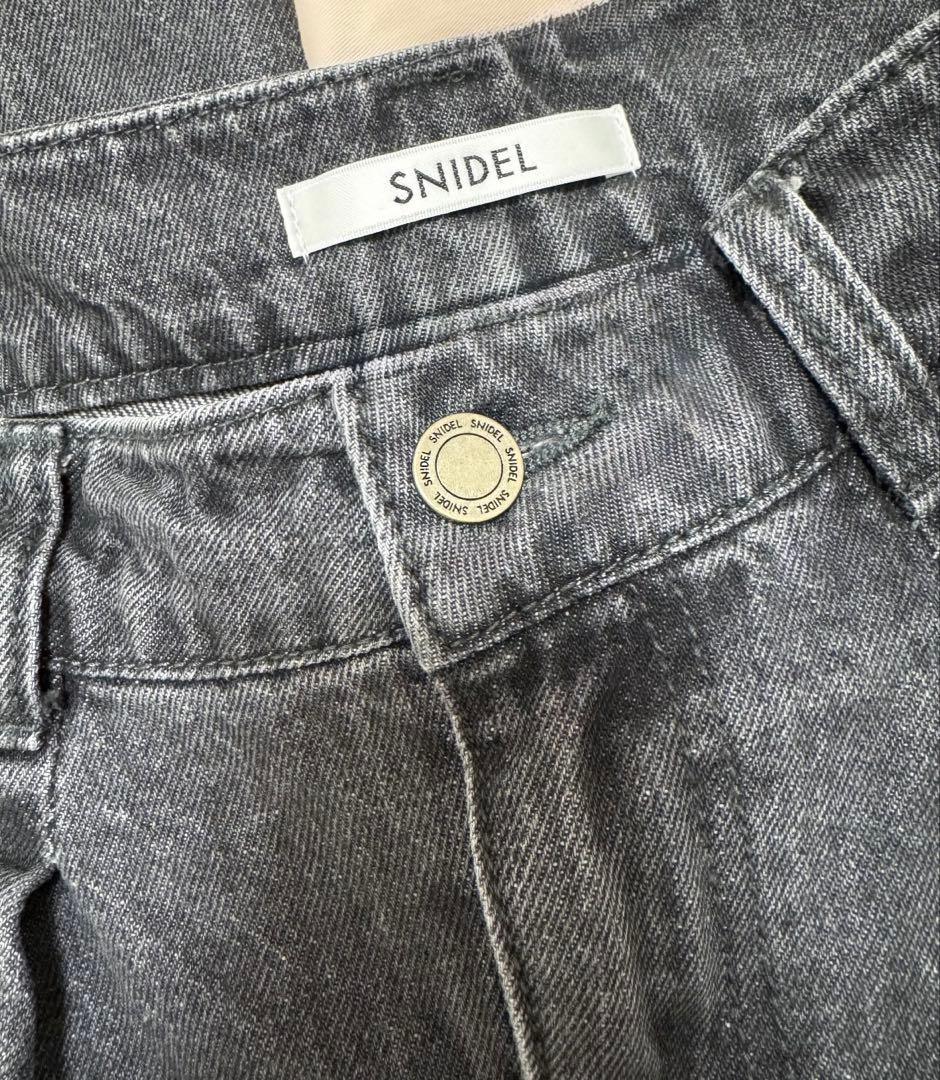 SNIDEL ラインストーンデニムパンツ　BLK 0サイズ