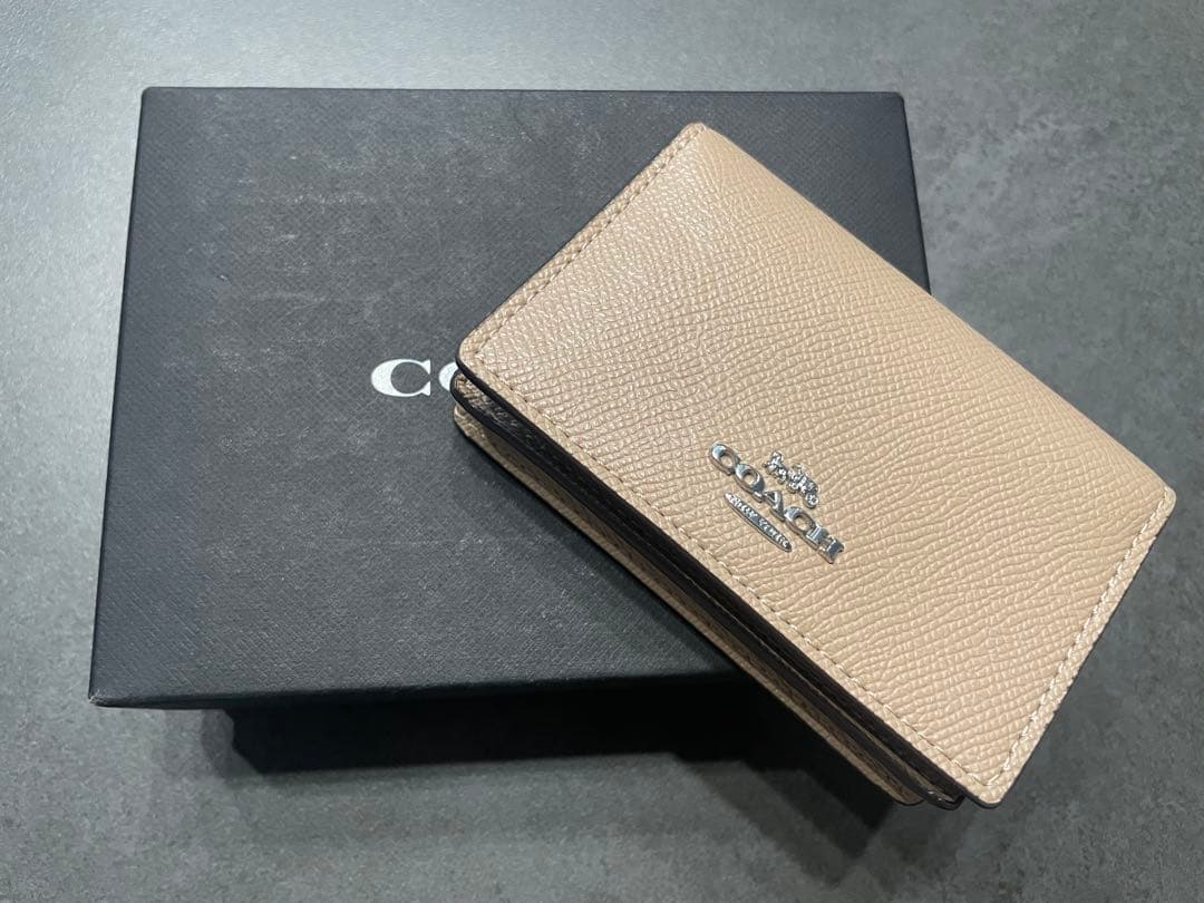 coach 名刺ケース