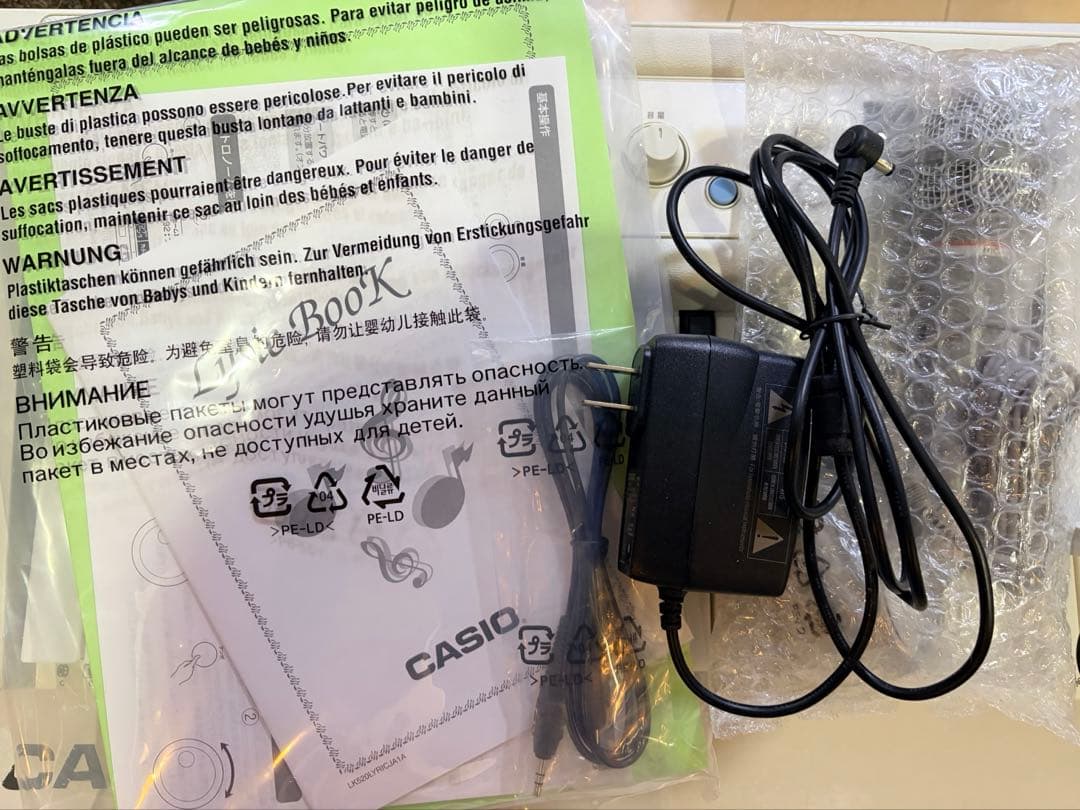 カシオトーン casiotone 光ナビゲーション キーボード LK-520