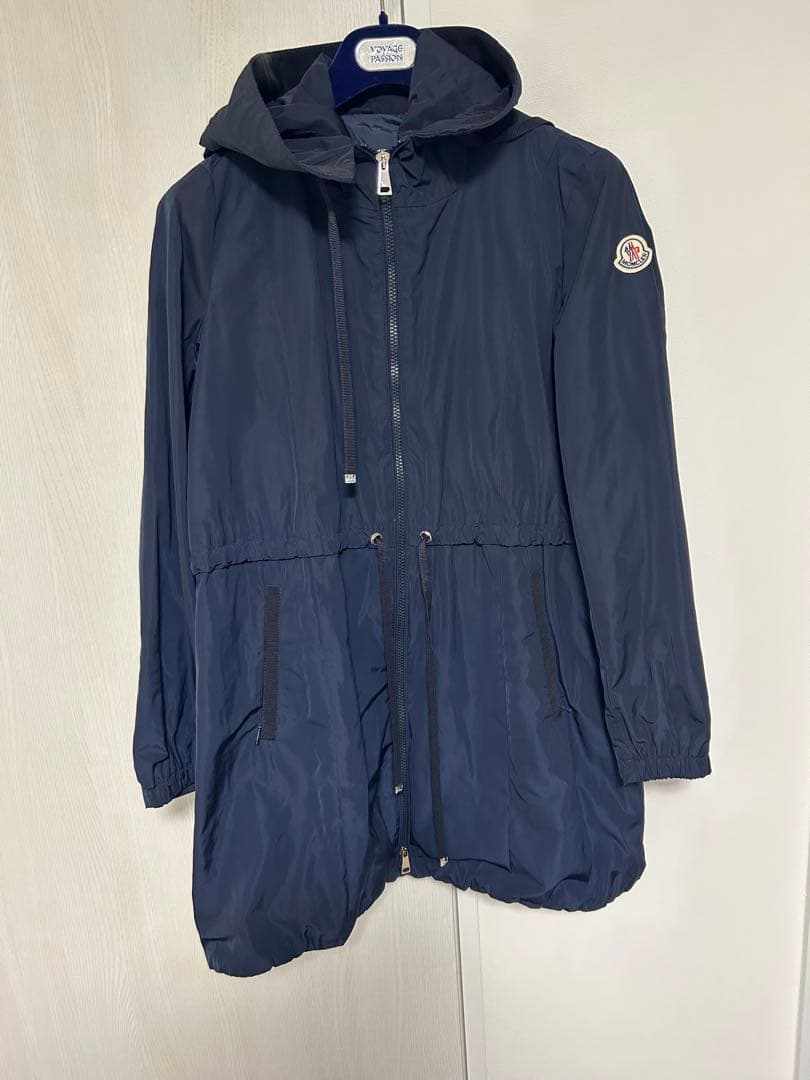 美品　MONCLER TOPAZ ナイロンコートネイビー スプリングコート