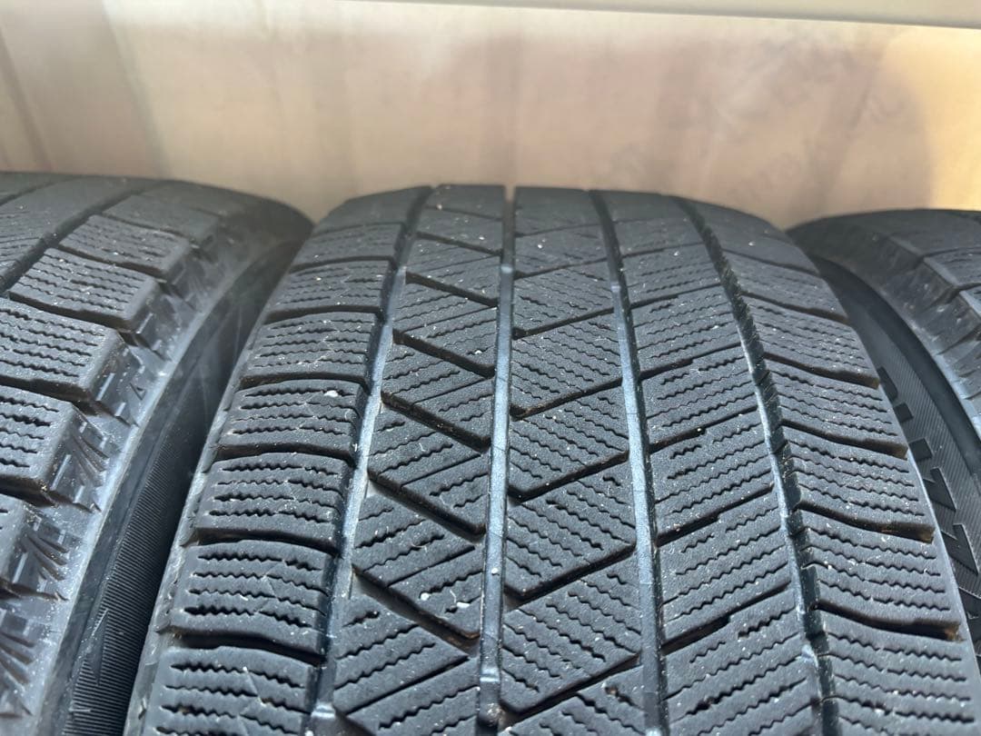 BLIZZAK 195/55R15 スタッドレスタイヤ 4本セット