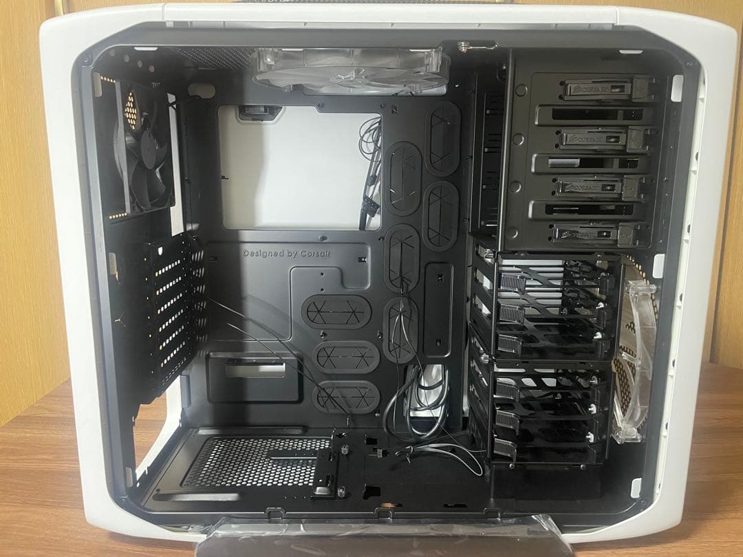 PCケース【Corsair Graphite 600T】