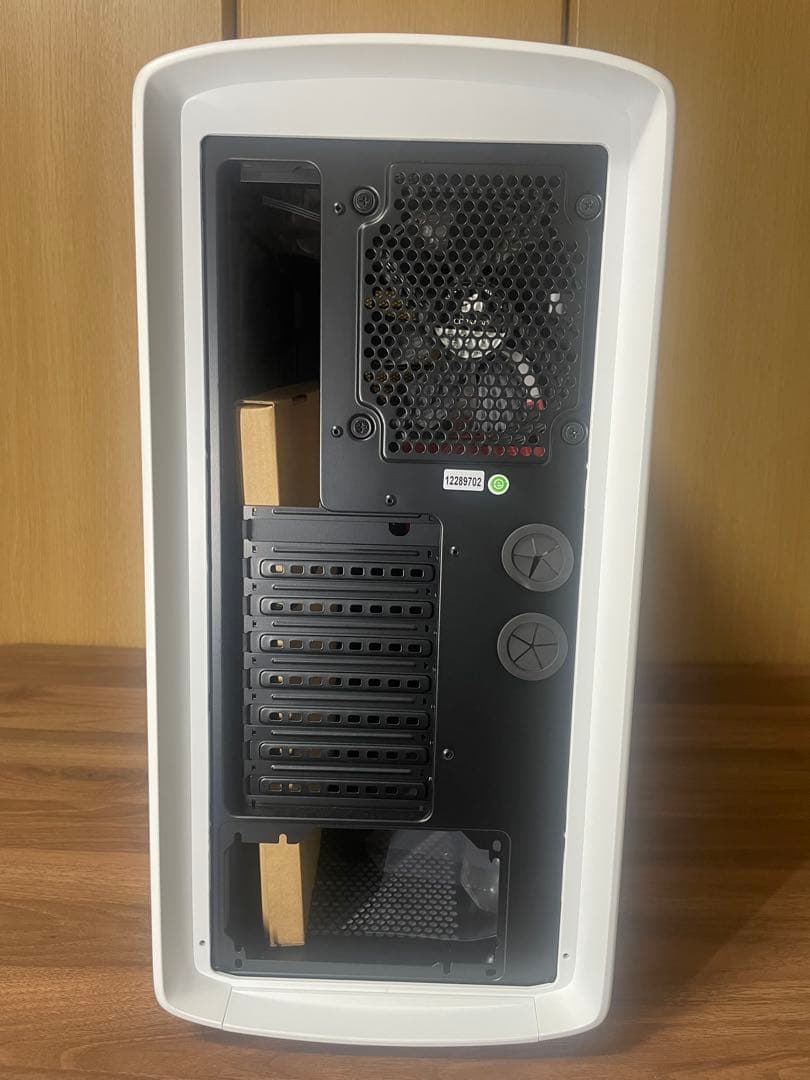 PCケース【Corsair Graphite 600T】