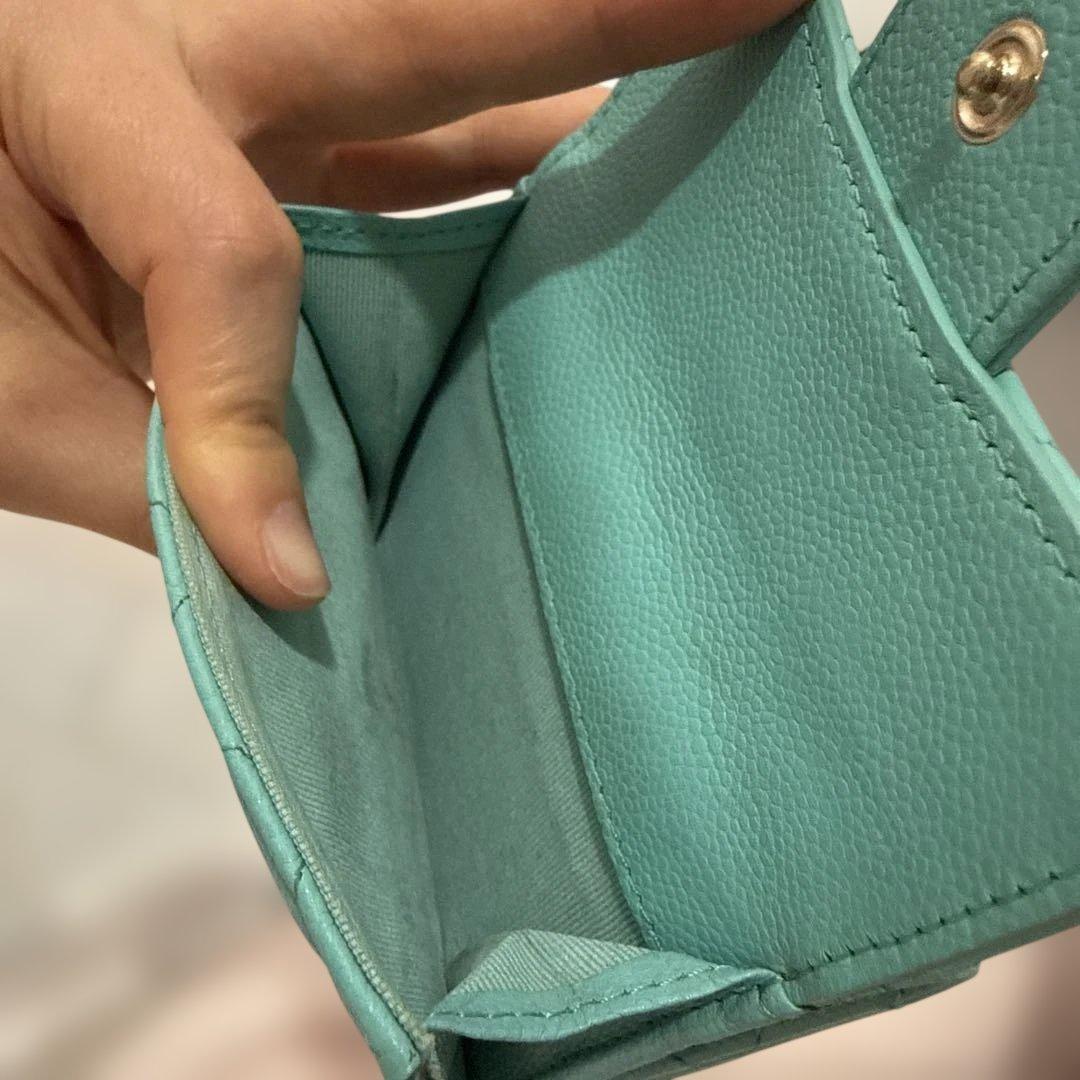 リ*ン様 CHANEL 三つ折り財布 ミントグリーン