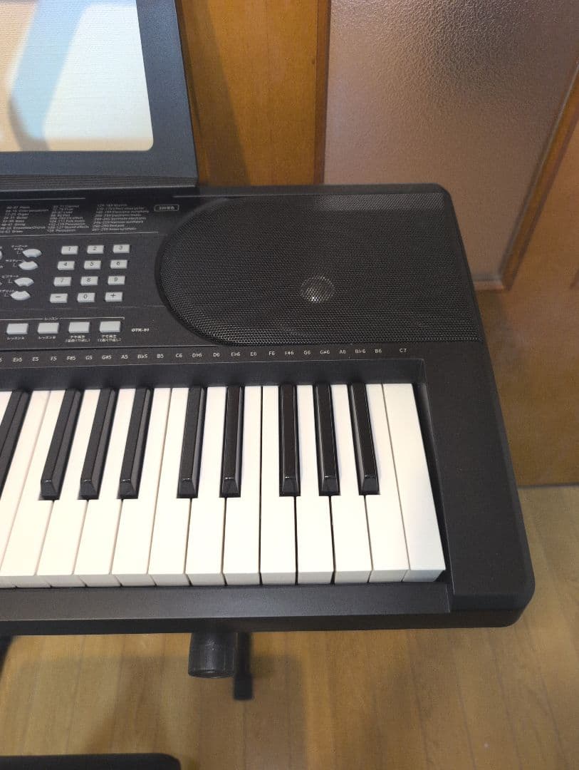 ONETONE OTK-61S 電子キーボード イス　ヘッドホン　譜面台付