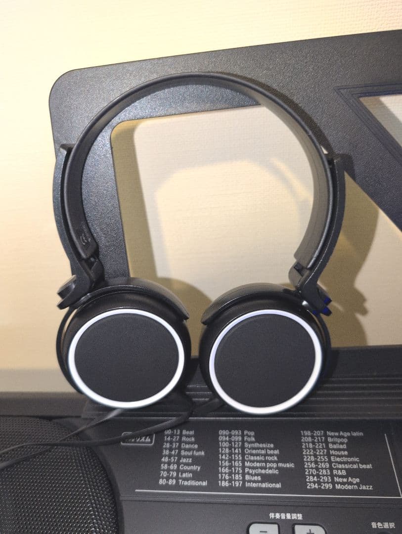 ONETONE OTK-61S 電子キーボード イス　ヘッドホン　譜面台付