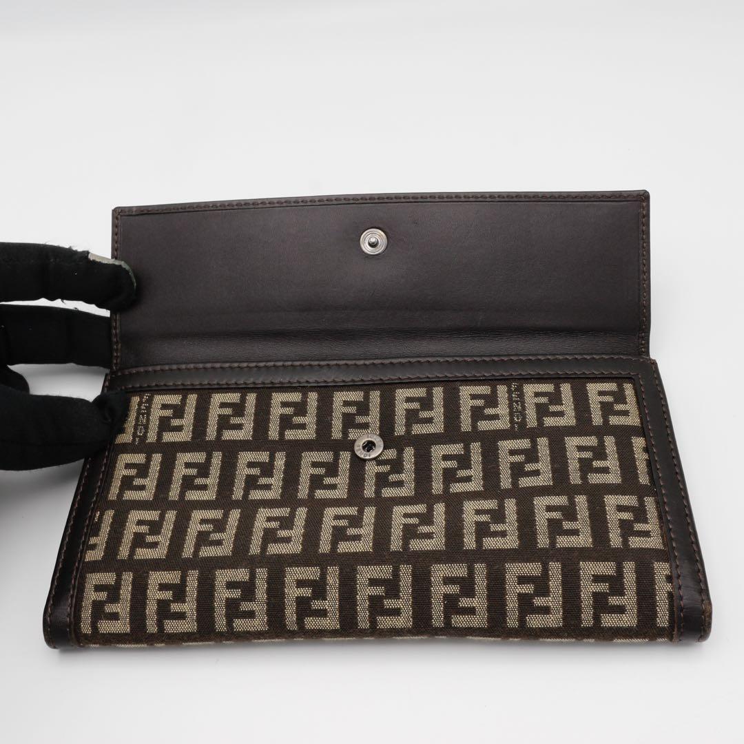 Fendi FFズッキーノバゲット長財布二つ折り財布 ブラウン ロゴプリント