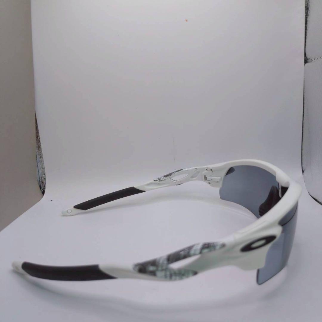 希少✨オークリー　レーダーロック POLARIZED ホワイト グレー