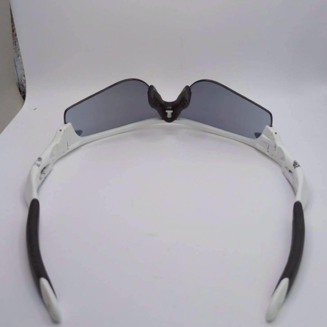 希少✨オークリー　レーダーロック POLARIZED ホワイト グレー
