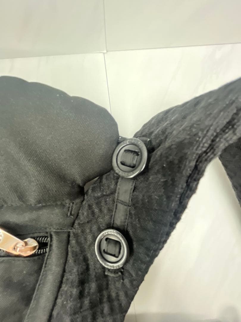 Ergobaby エルゴベビー 抱っこ紐　OMNI Breeze オニキス