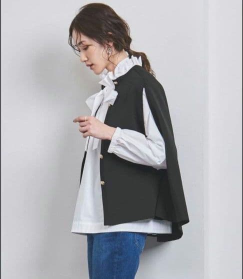 【新品未使用】UNITED ARROWS ユナイテッドアローズケープカーディガン