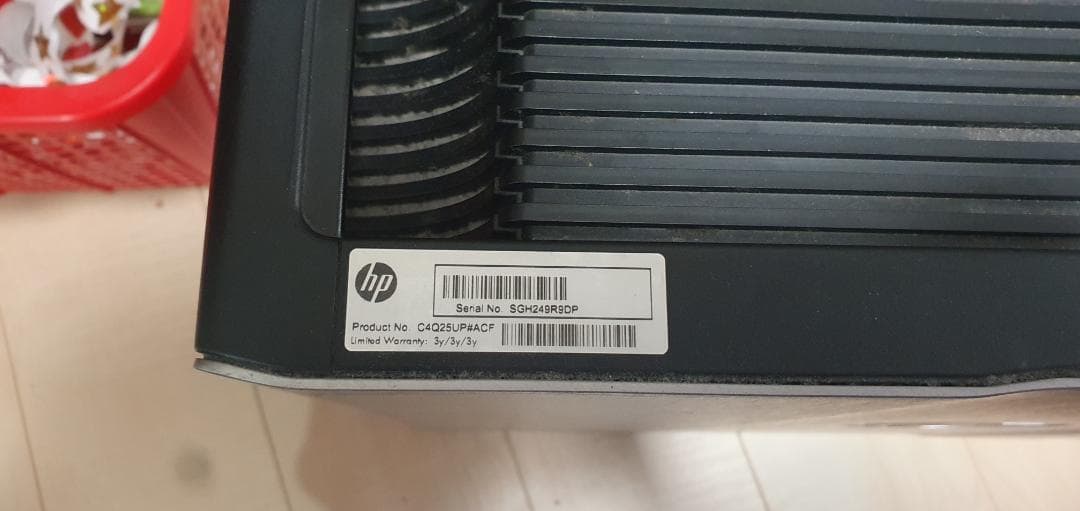 ワークステーション 2xCPU HP Z620 Workstation (Xeon E5-2670)