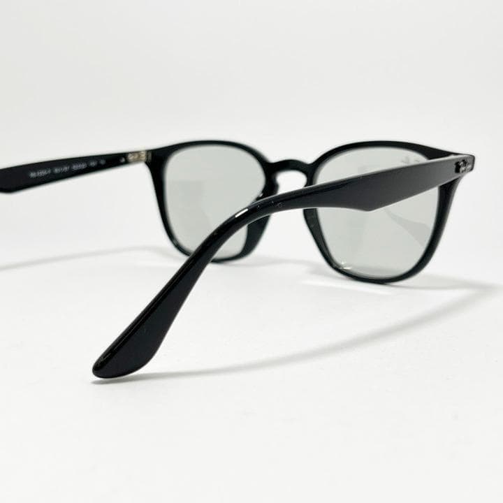 新品未使用【RB4258F-60187】レイバン サングラス ライトグレー