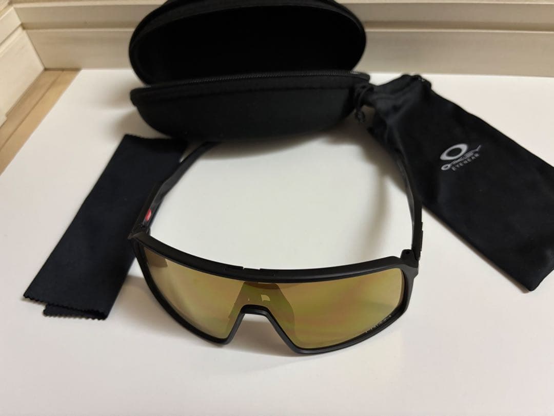 R*G様 OAKLEY sutro
