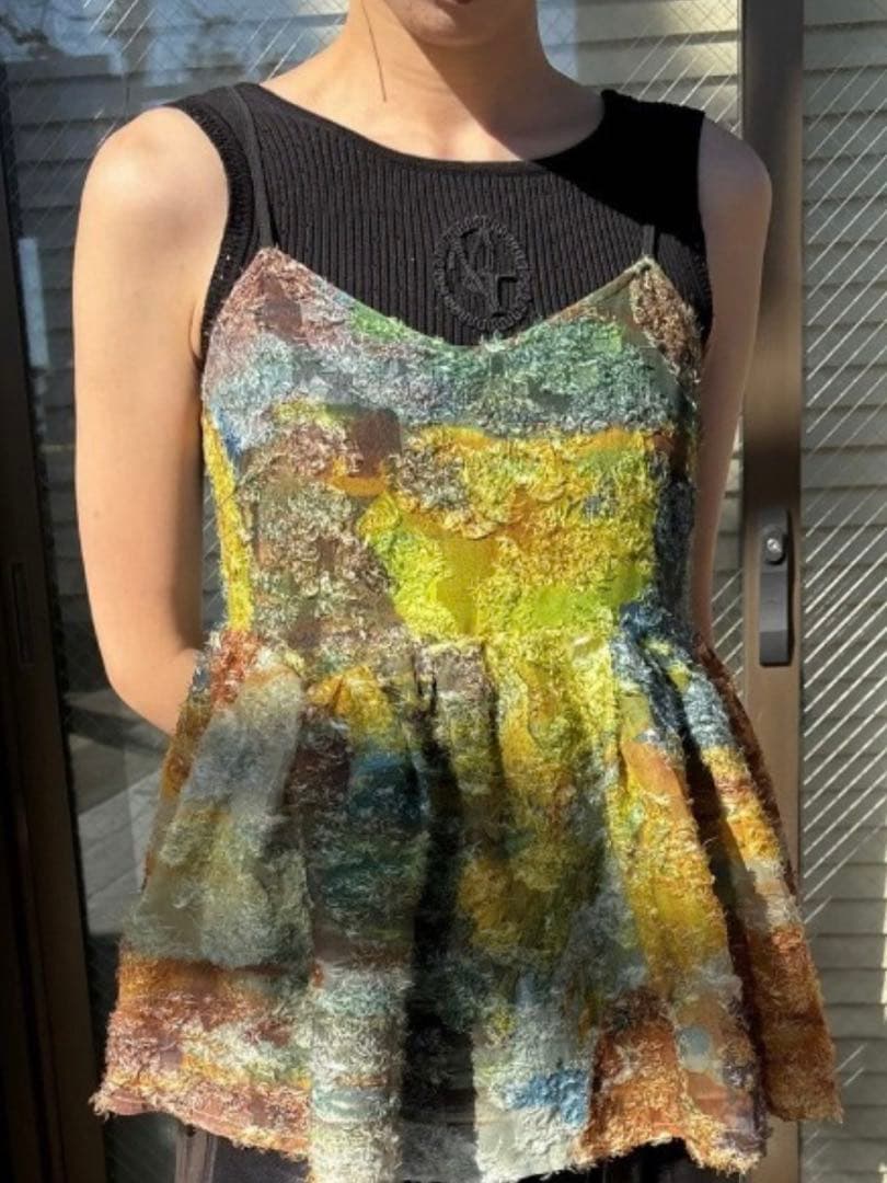 トップス AMERI MEDI RACHEL FLUFFY ART CAMISOLE