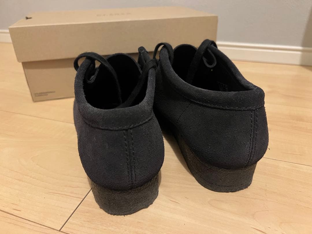 CLARKSクラークス ワラビー　オールブラック