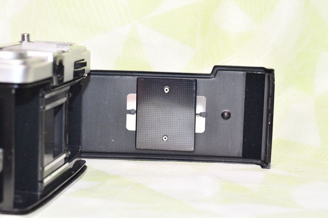 《動作品》OLYMPUS-PEN EE-3 【美品】 a362