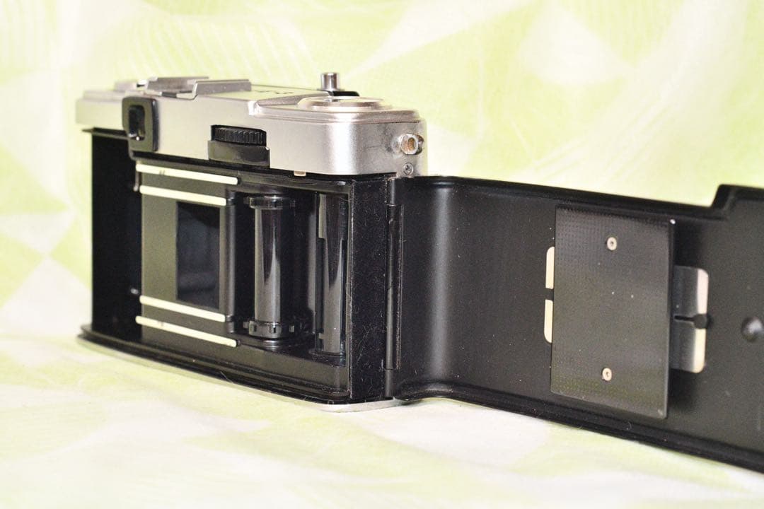 《動作品》OLYMPUS-PEN EE-3 【美品】 a362
