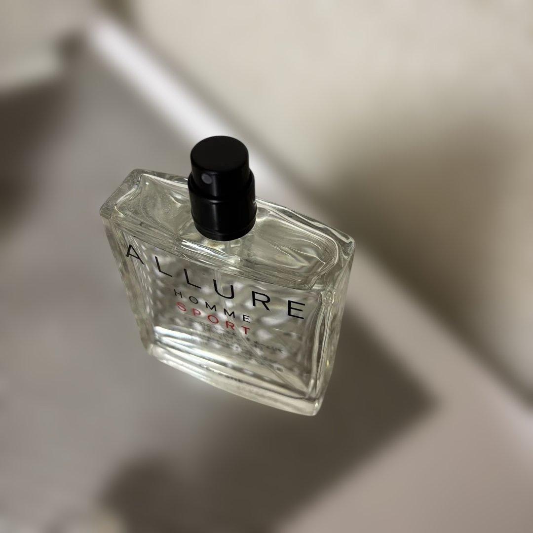 アリュール オム スポーツ コローニュ オードゥ トワレット50ml