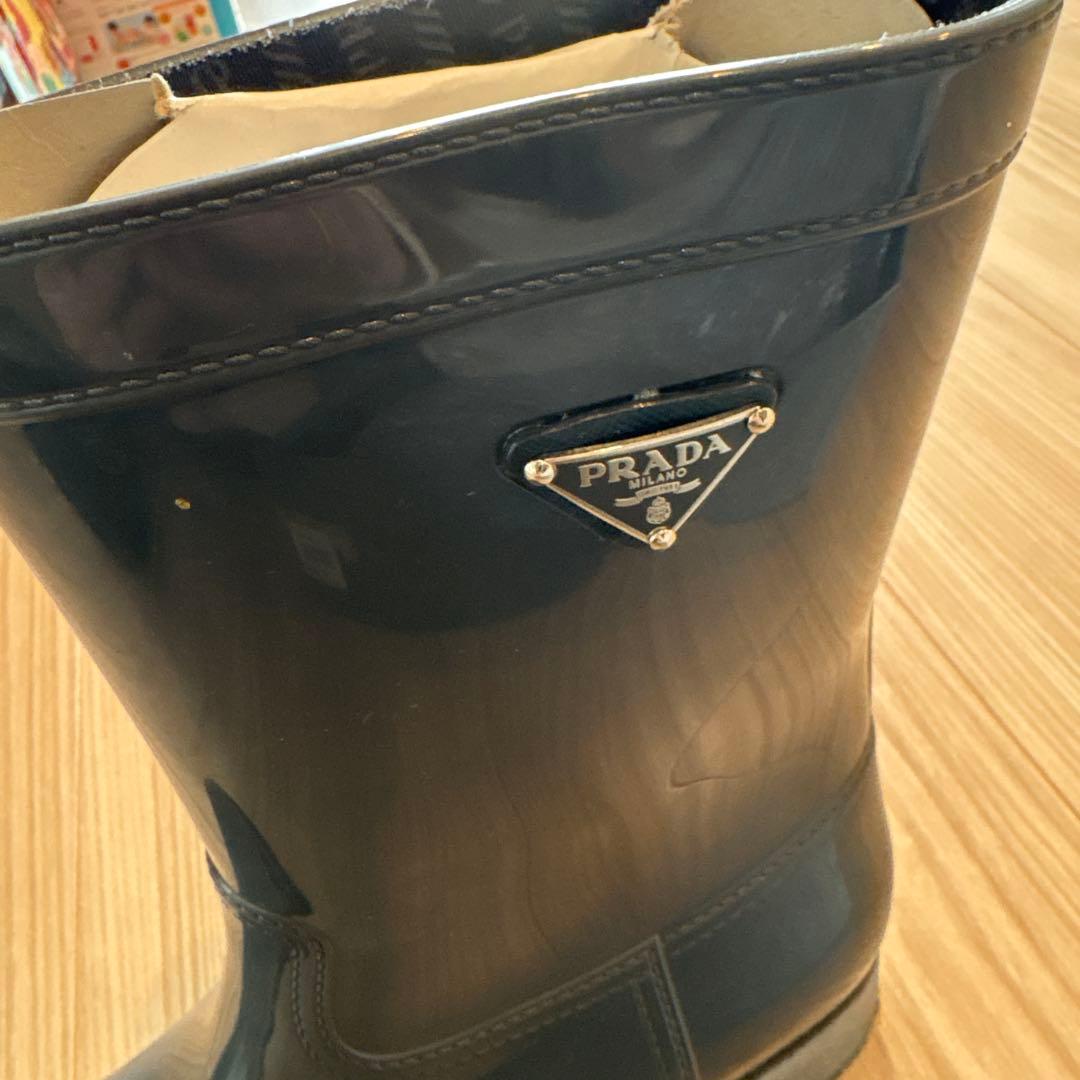 Prada ダークグレー レインブーツ　39
